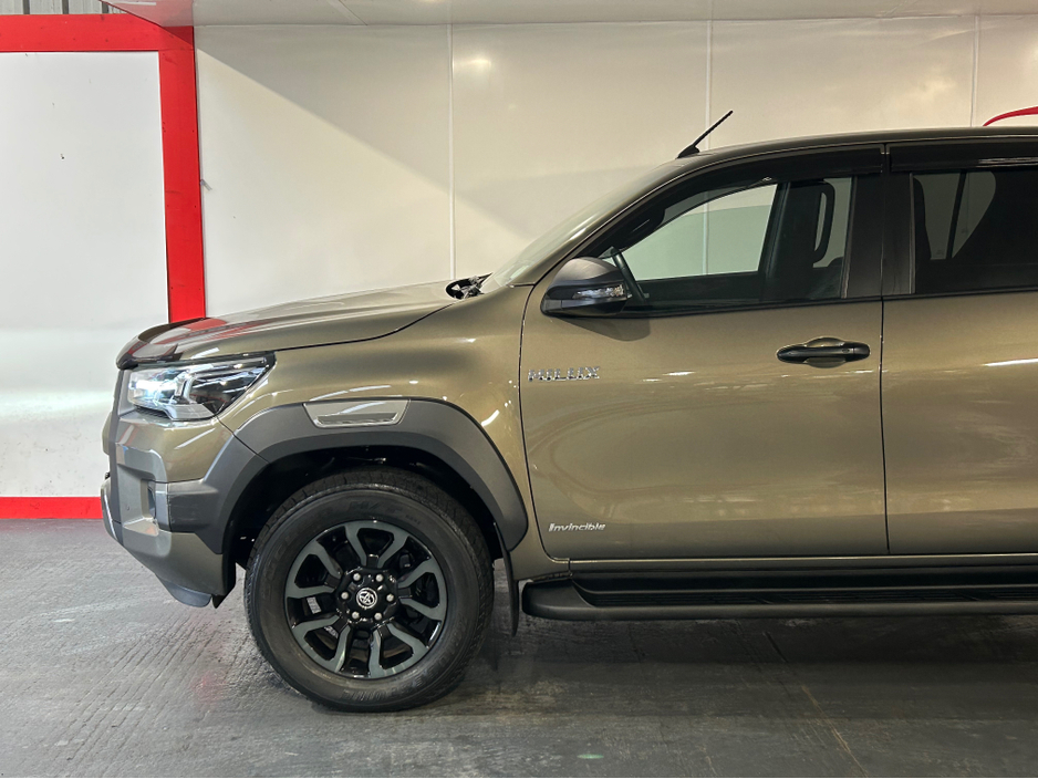 2021 Toyota Hilux - image 6
