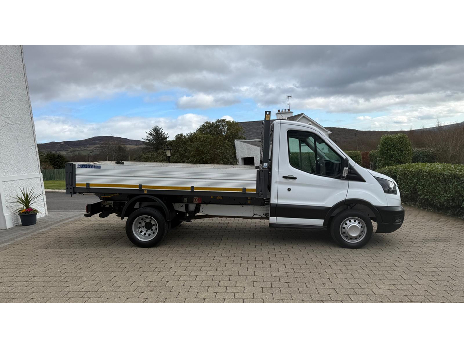 2021 Ford Transit - image 5