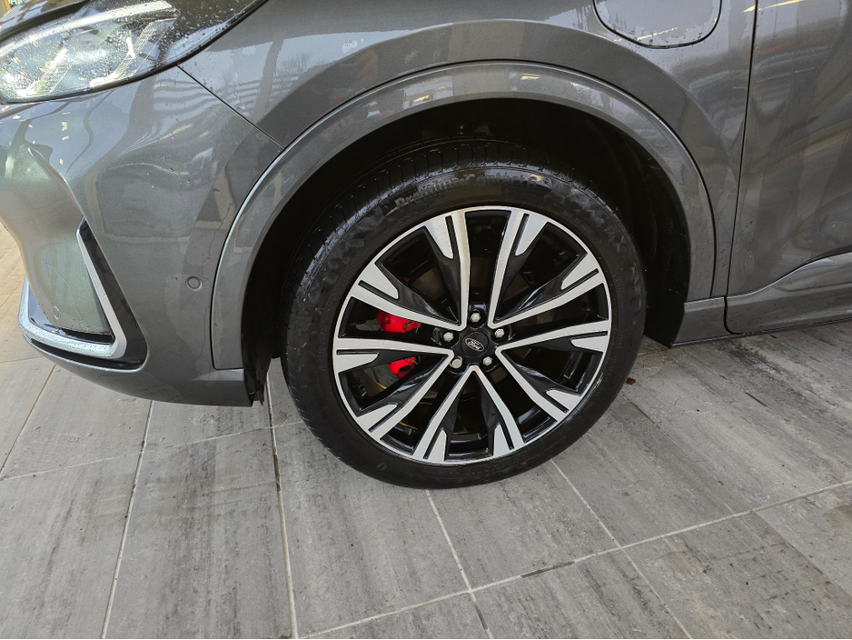 2025 Ford Kuga ST-LINE X PAN ROOF €42,900