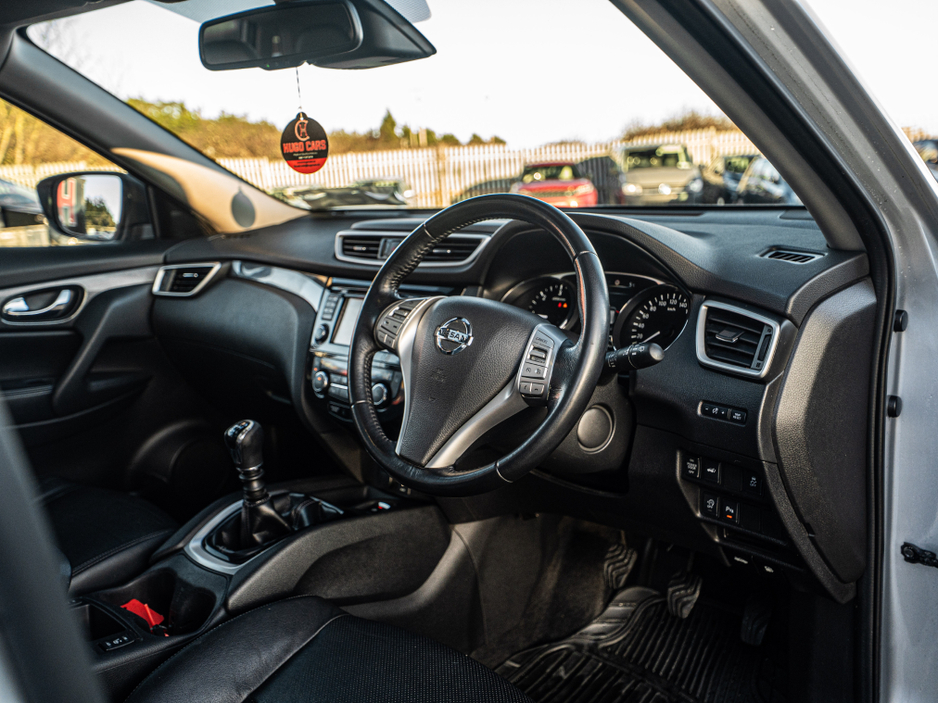 2016 Nissan X-Trail 162 X-Trail 1.6d 7-seater/FSH/High spec/1yr warran €15,888