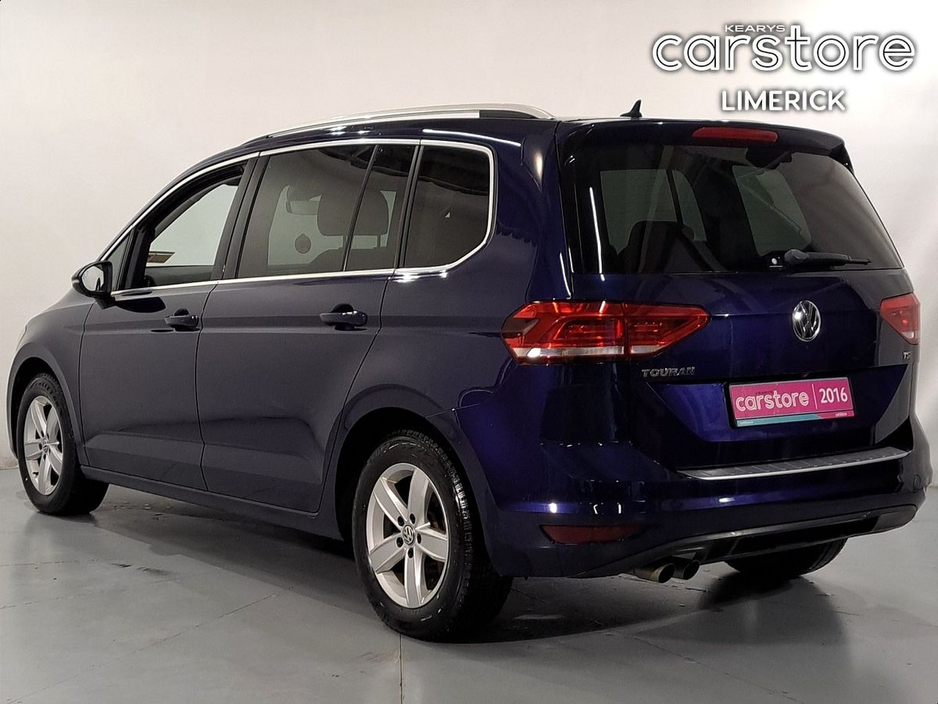 2016 Volkswagen Touran 1.4 TSI €17,880