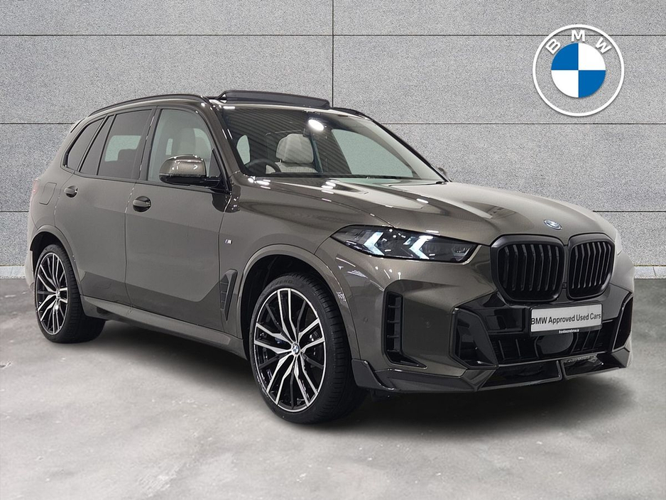 2026 BMW X5 xDrive50e M Sport
