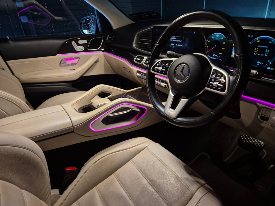 2021 Mercedes-Benz GLE Class - image 26