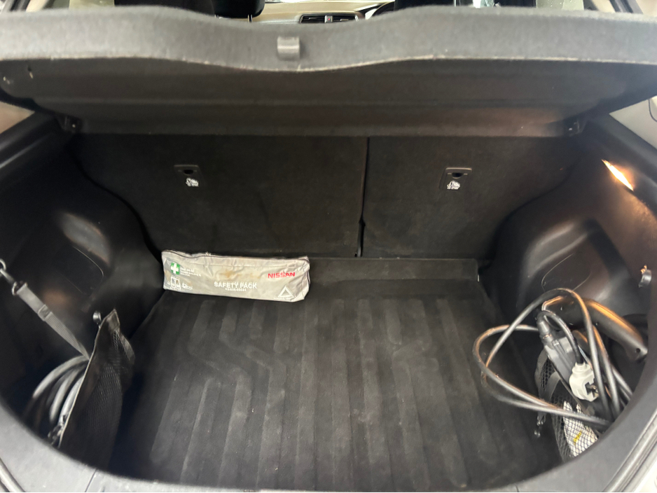 2019 Nissan Leaf - image 18