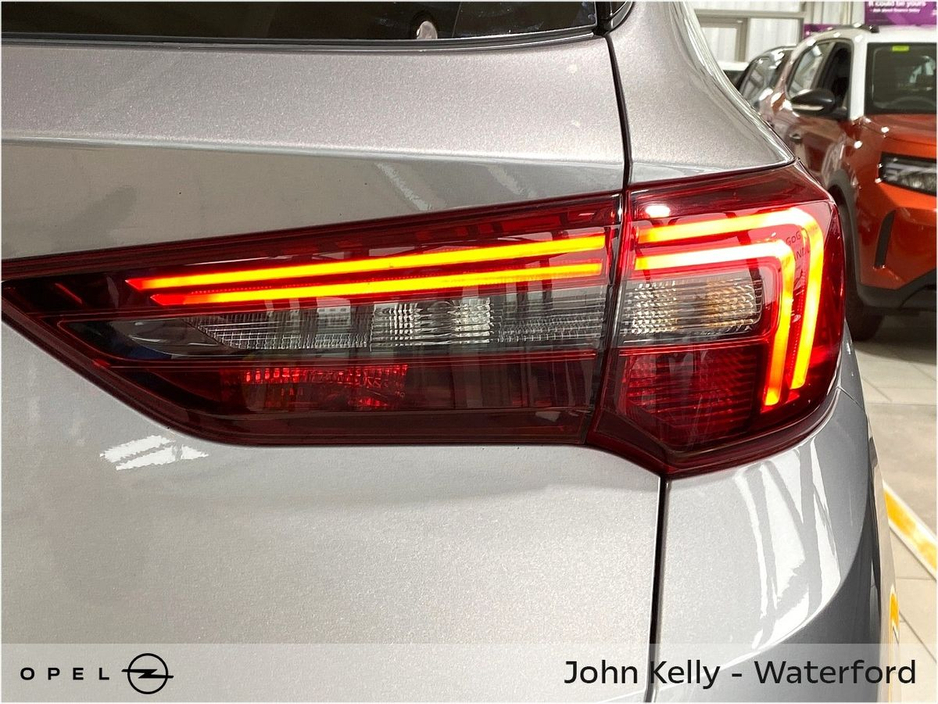 2022 Opel Grandland X - image 7