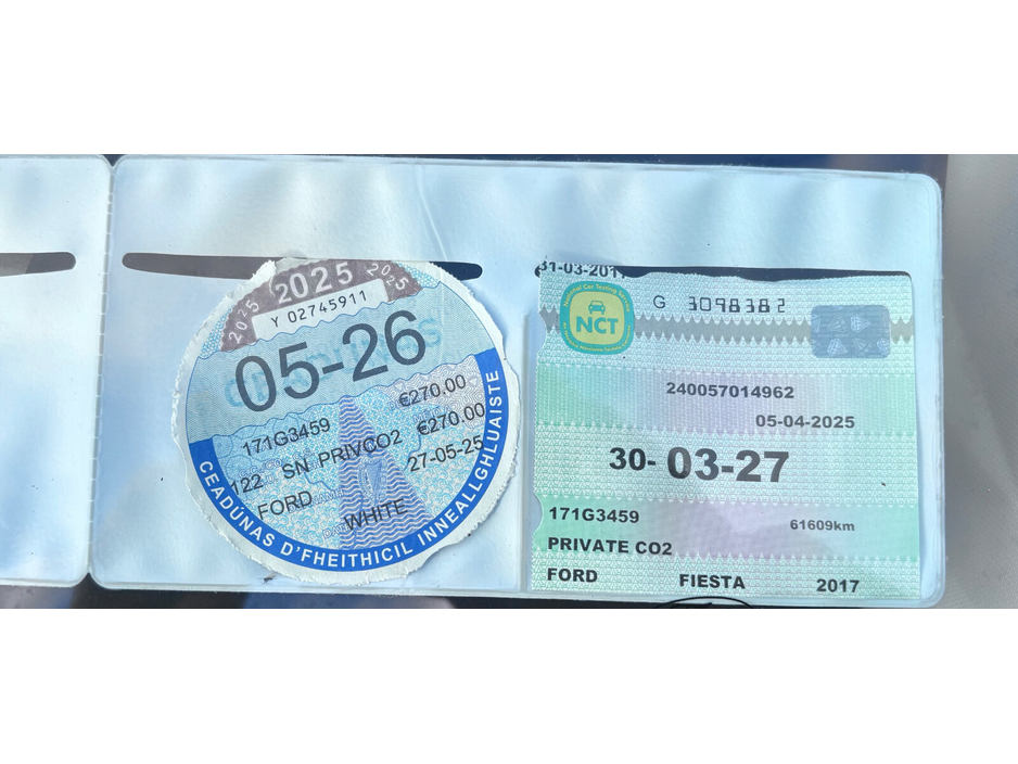 2017 Ford Fiesta - image 7