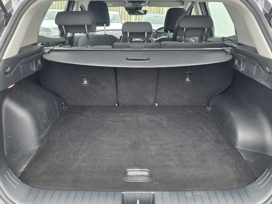 2023 Kia Sportage - image 15