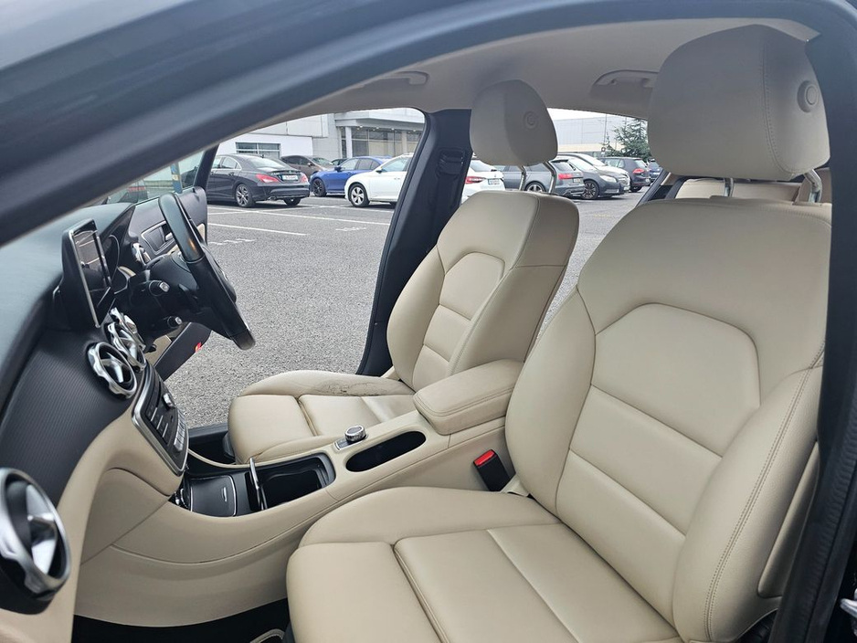 2019 Mercedes-Benz GLA Class - image 17