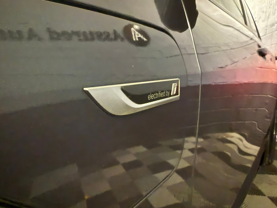 2022 BMW X5 xDrive45e M Sport €49,900