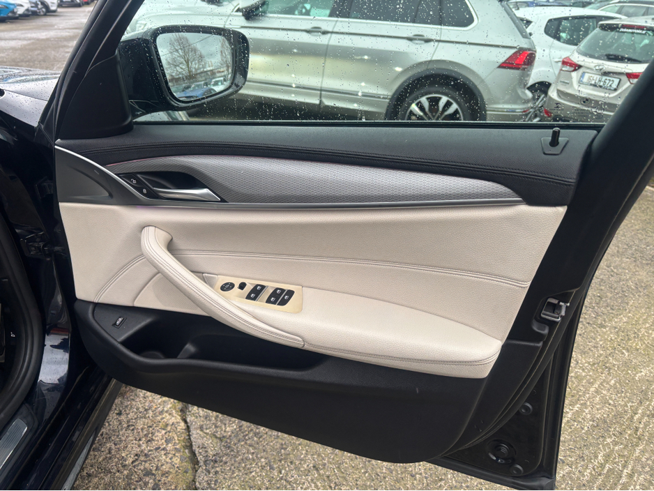 2018 BMW 5 Series 520D AUTOMATIC M-SPORT 2.0 DIESEL €25,950