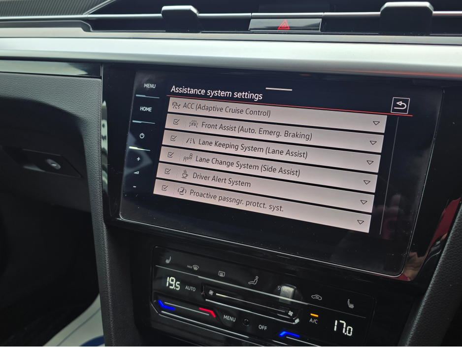 2022 Volkswagen Arteon - image 34