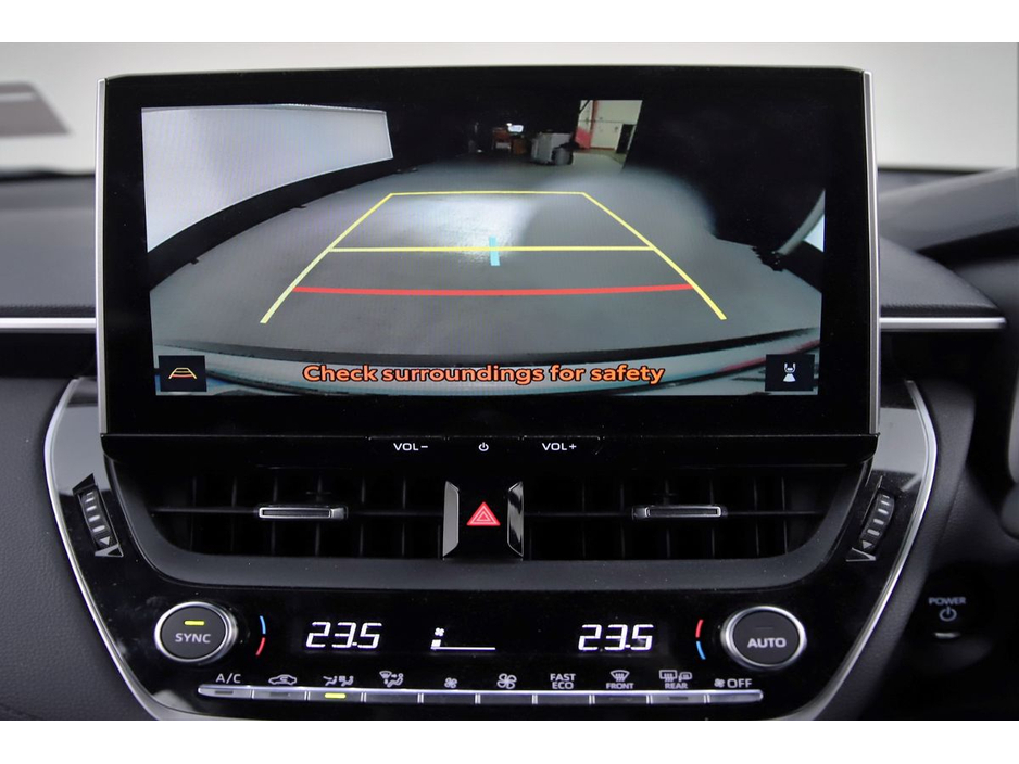 2024 Toyota Corolla - image 15