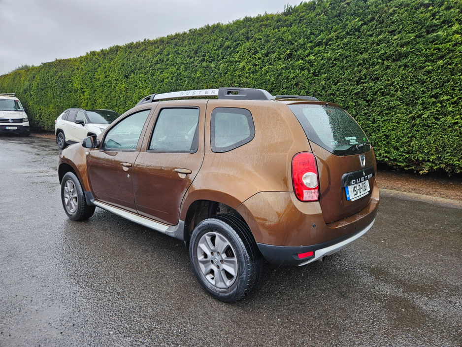 2015 Dacia Duster SIGNATURE 1.5 DCI 110 4X €5,450