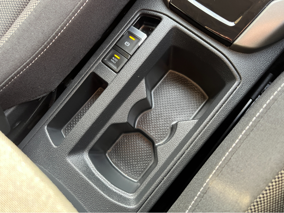 2020 Volkswagen T-Roc - image 17