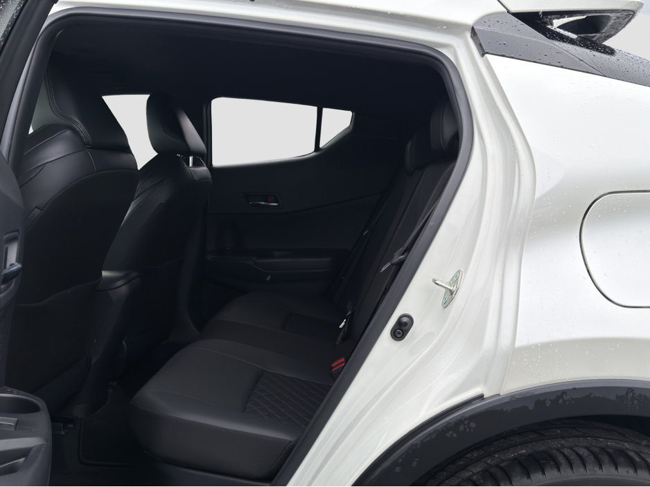 2021 Toyota C-HR - image 15