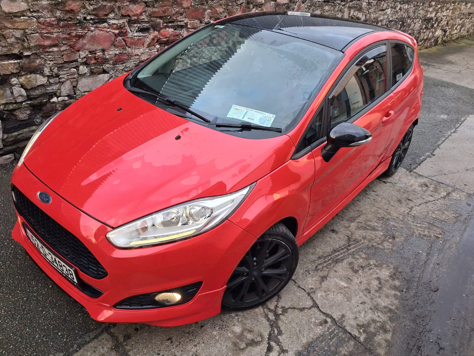 2015 Ford Fiesta 1.0 EcoBoost 65PS S/S Zetec €6,499