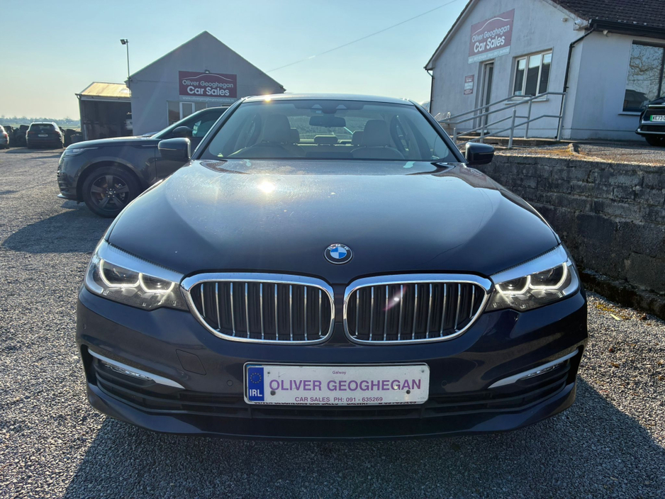 2017 BMW 5 Series - image 14