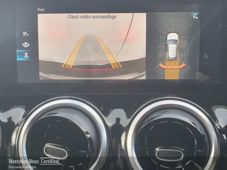 2022 Mercedes-Benz GLA Class GLA 180d 2.0 Diesel 116 BHP Road Tax: €210 ( only 55,000 Kilometres ) €36,950