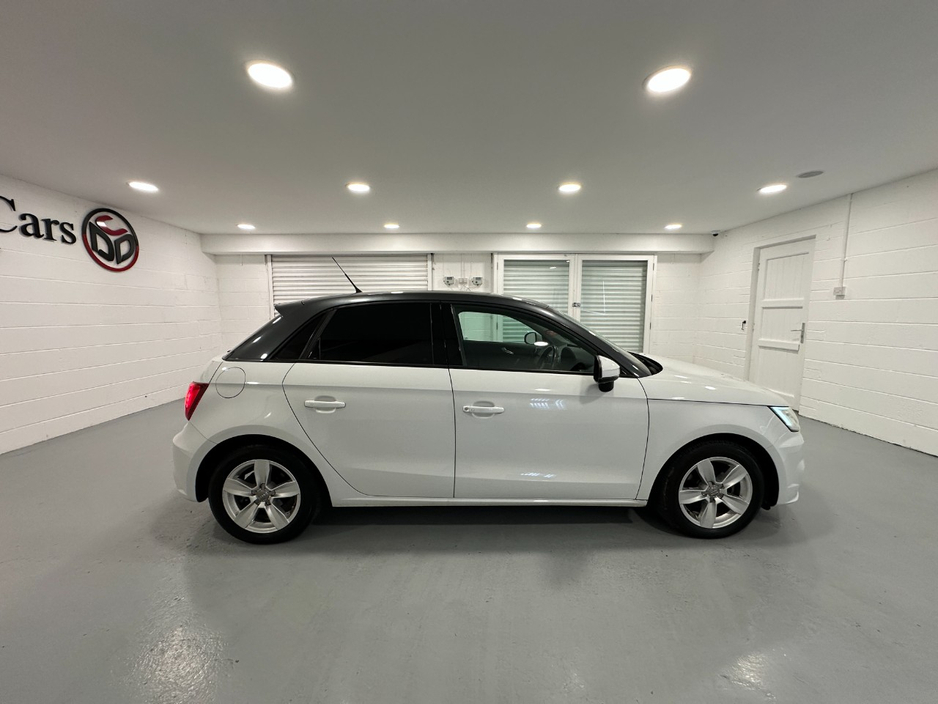 2016 Audi A1 - image 19