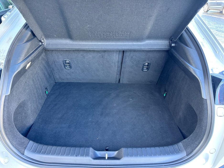 2021 Mazda MX-30 - image 27