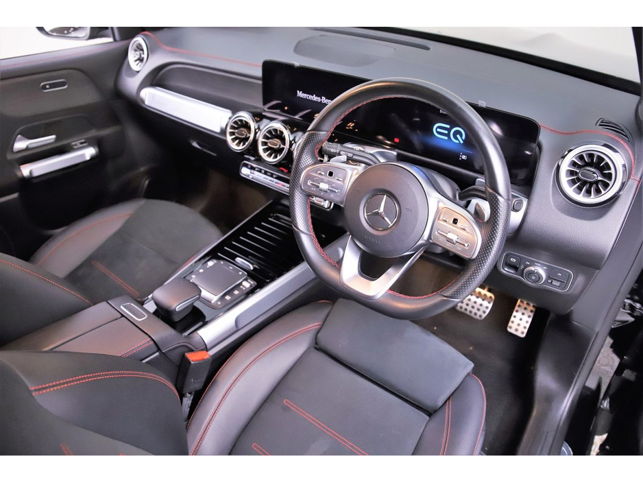 2022 Mercedes-Benz EQB - image 12