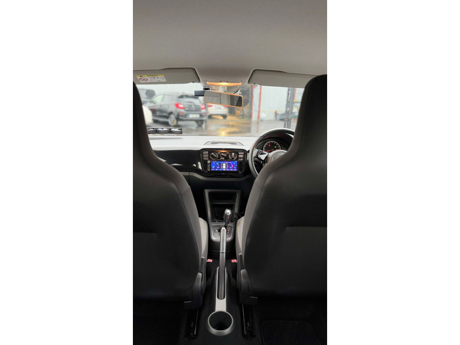 2015 Volkswagen up! 1.0 75BHP TAKE UP €7,999