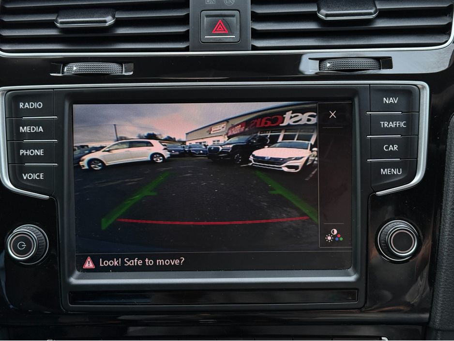 2015 Volkswagen Golf 1.4 TSI HIGHLINE EDITION  ALLOYS SIMI DEALER - SPECIALISING IN IMPORTS OF GERMAN AUTOMATIC HI SPEC CARS €14,450