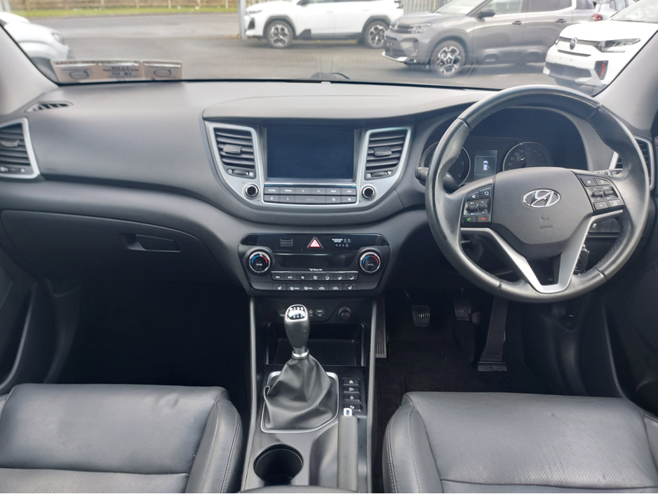 2016 Hyundai Tucson - image 16