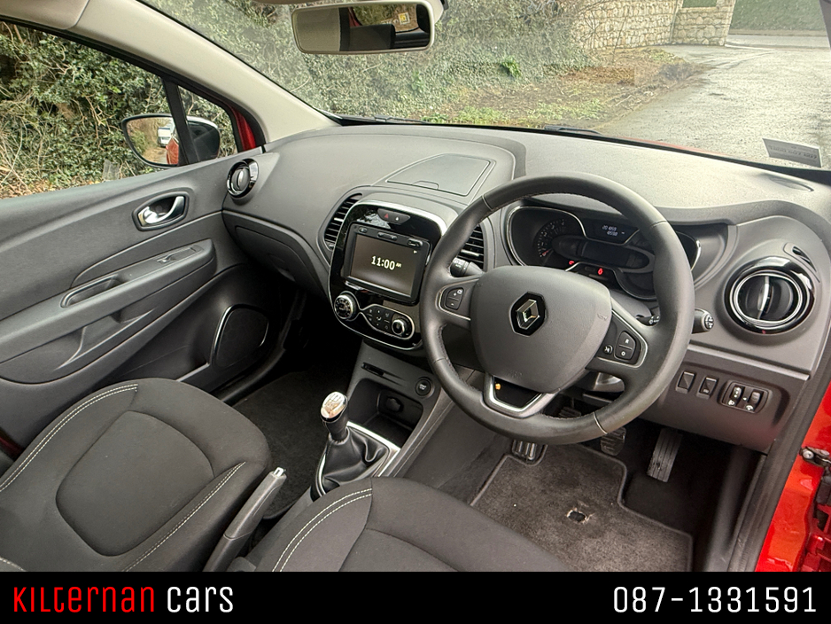 2019 Renault Captur - image 8