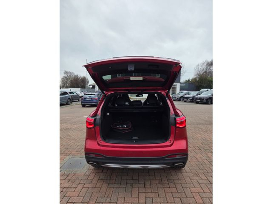 2023 MG HS - image 5