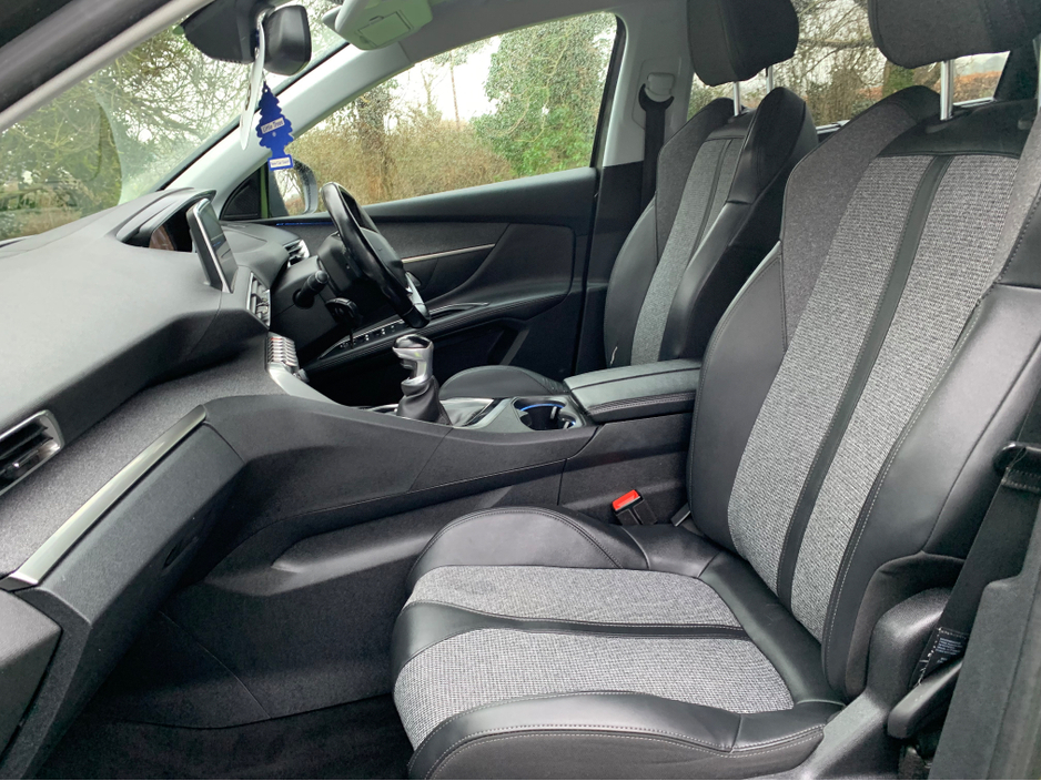 2019 Peugeot 5008 1.5 ALLURE BLUE HDI 130HP S/S 5DR €18,995