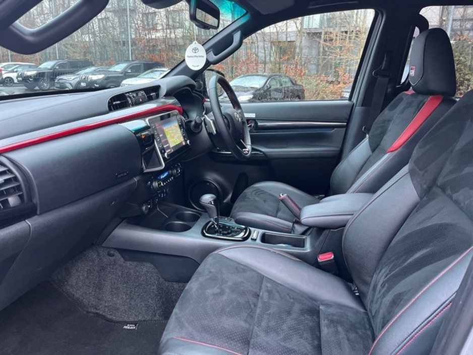 2023 Toyota Hilux HILUX 2.8 GR SPORT €48,950