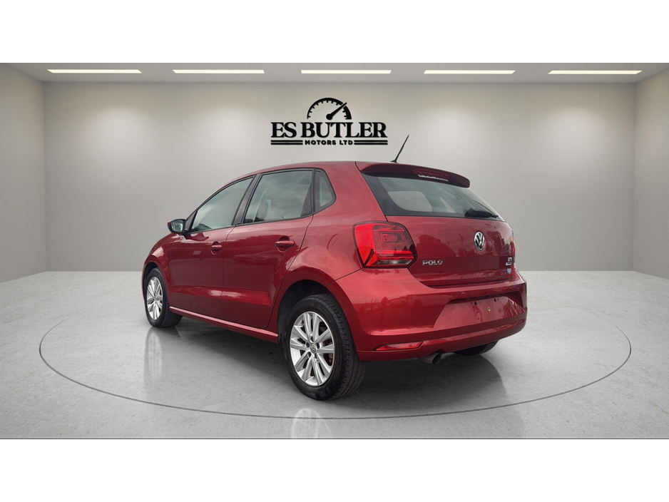2016 Volkswagen Polo  €12,490