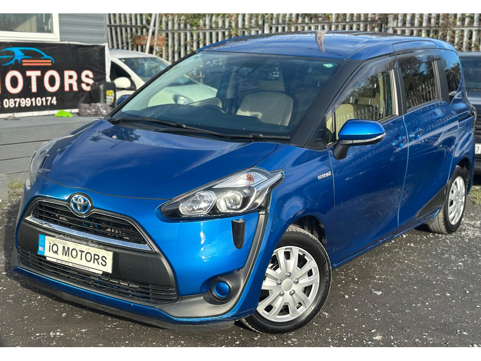 2016 Toyota Sienta 1.5 Petrol Hybrid Petrol 7 Seater Fresh Import €12,995