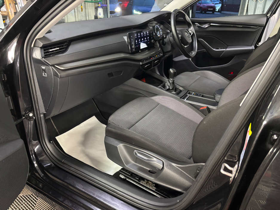 2022 Skoda Octavia OCTAVIA AMB 2.0TDI 115HP €20,950