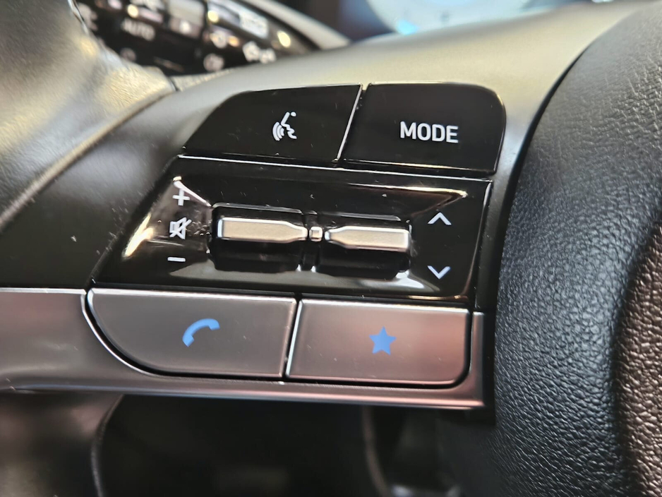 2021 Hyundai Tucson - image 8