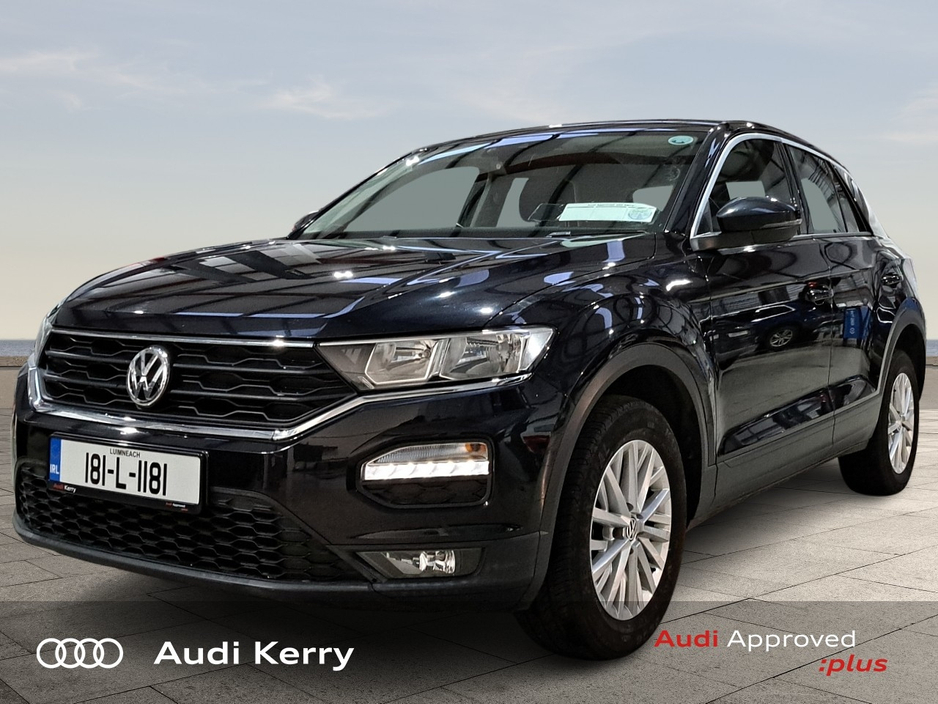 2018 Volkswagen T-Roc - image 3