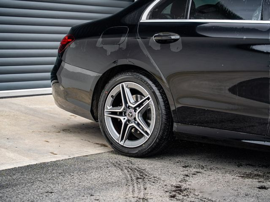 2020 Mercedes-Benz E Class - image 4