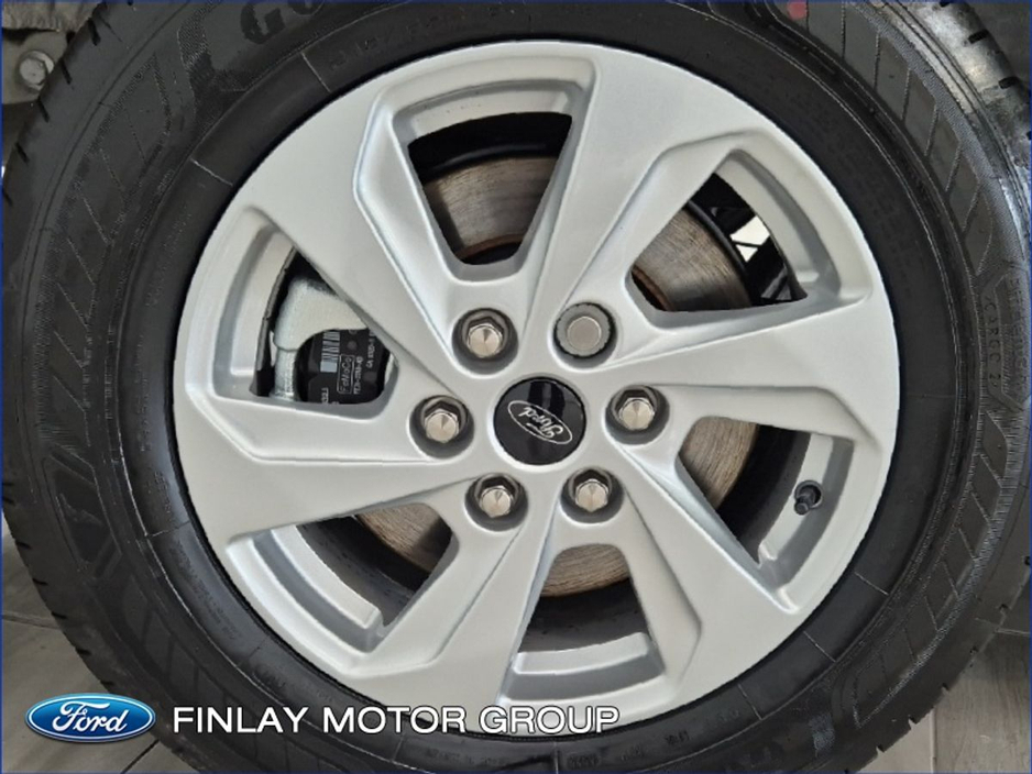 2026 Ford Transit Custom - image 9