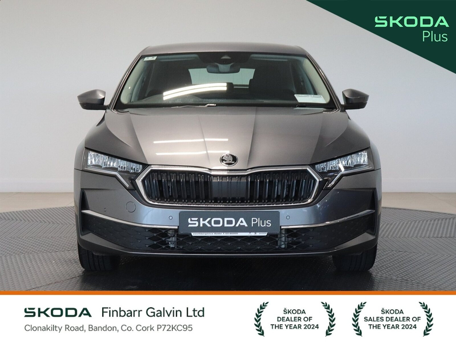 2025 Skoda Octavia - image 12