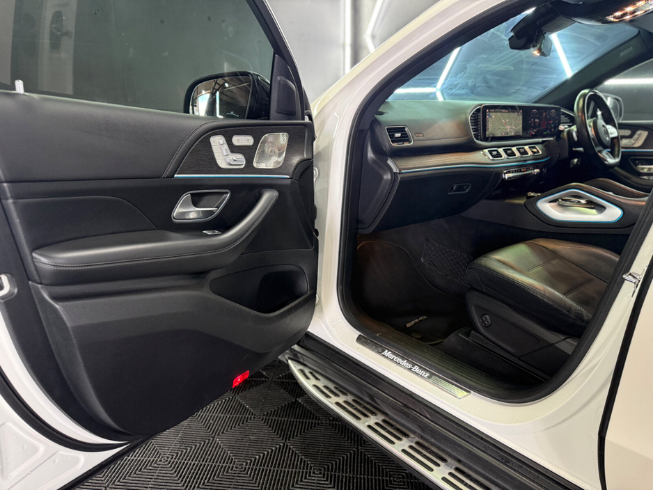 2021 Mercedes-Benz GLE Class - image 22