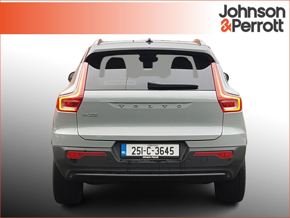 2025 Volvo EX40 82 kWh 252bhp Extended Range Plus €49,900