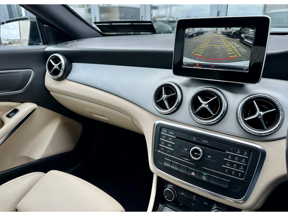 2016 Mercedes-Benz CLA Class - image 12