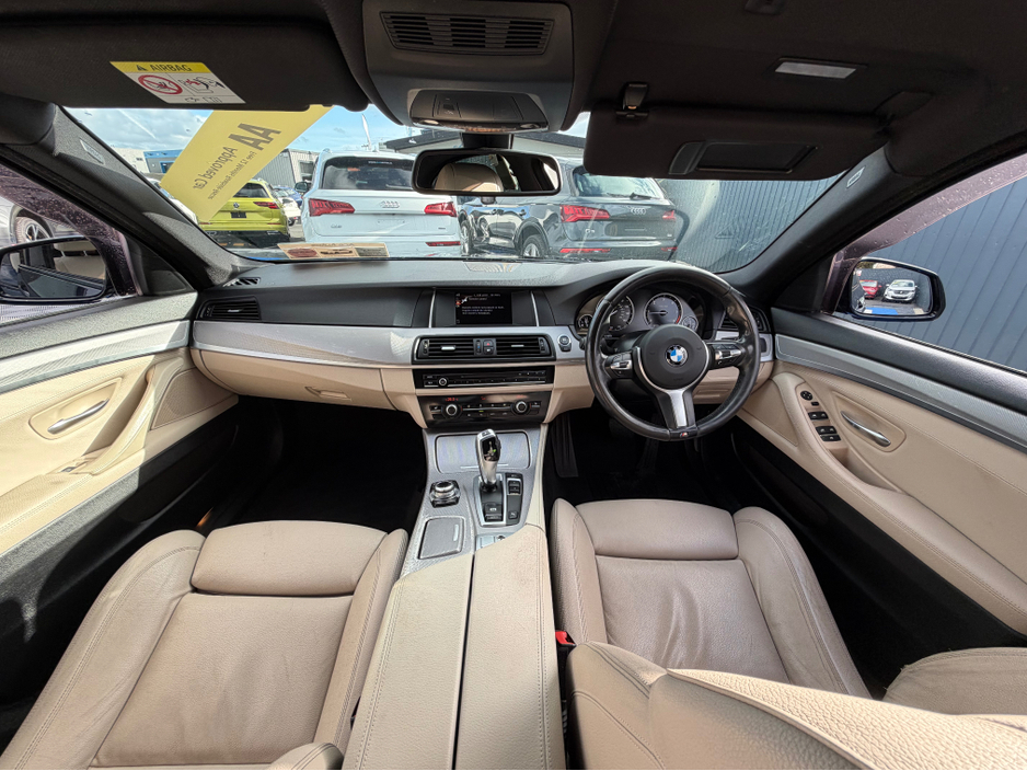 2016 BMW 5 Series - image 47