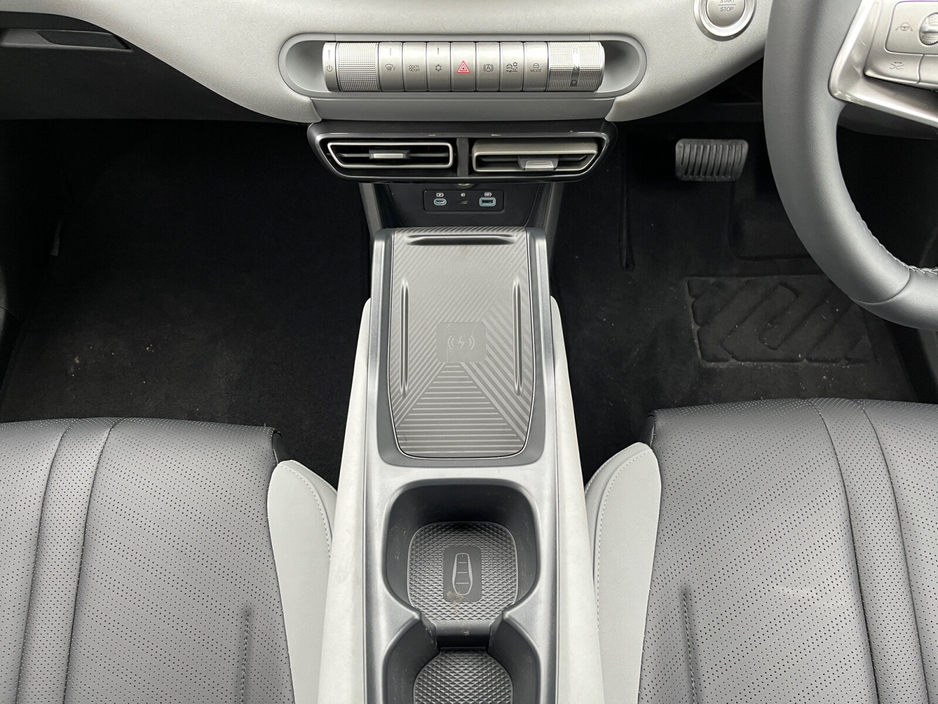 2026 BYD Dolphin Surf Surf Comfort 43kWh €26,400