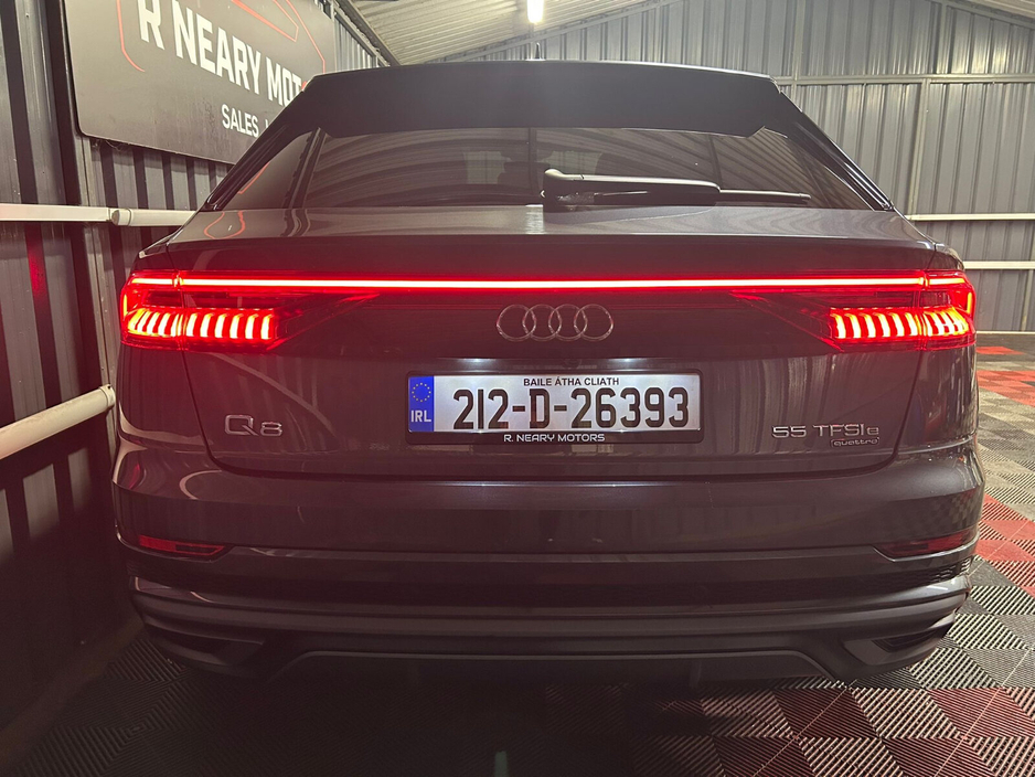 2021 Audi Q8 3.0TFSI e 55 S Line €64,950