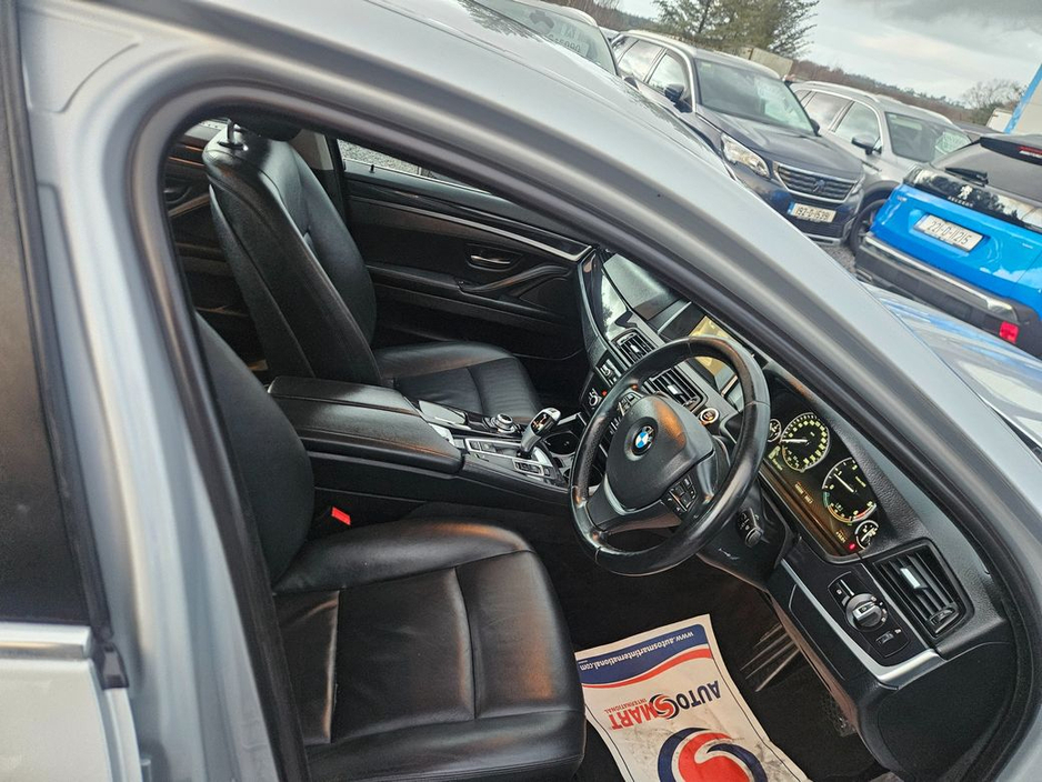 2015 BMW 5 Series - image 6