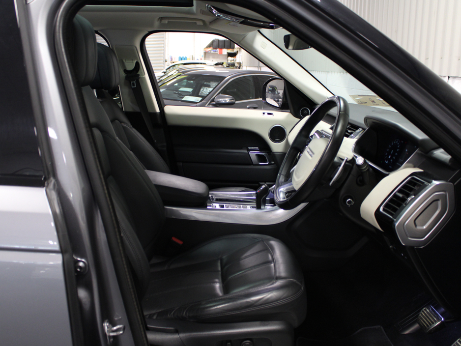 2022 Land Rover Range Rover Sport - image 30