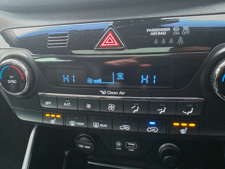 2016 Hyundai Tucson Premium 5DR €13,950