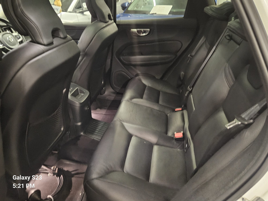 2023 Volvo XC60 T6 PHEV PLUS DARK AWD 5DR AUTO €53,950